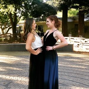 Meet your Posher, Laurel